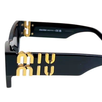 Miu Miu square frame glasses black gold/pink/yellow/pale pink/brown leopard/orange/black/white/white gold/tawny/black leopard color Size 53口22-135