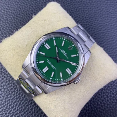 ROLEX-OYSTER PERPETUAL-REF.M124300-0005-41mm