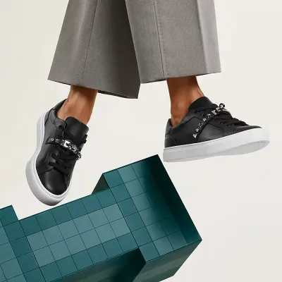 HERMES Day Sneakers Black Sports Shoes