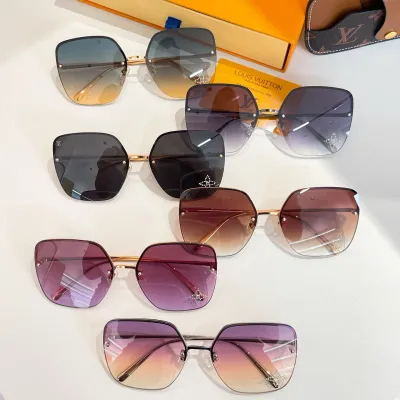 Louis Vuitton square frame glasses eggplant/red/brown/black/purple/blue orange color Size 63口17-142