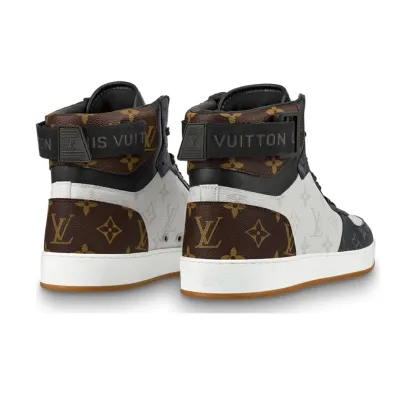 Louis Vuitton High top sneakers