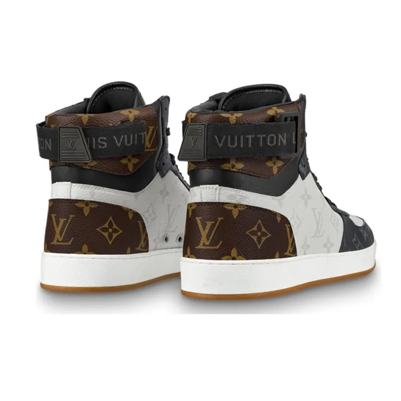 Louis Vuitton High top sneakers