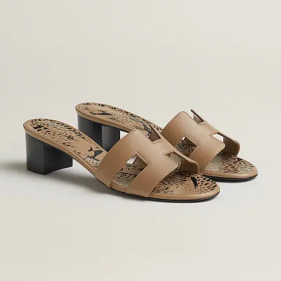 HERMES Oasis Slippers High-heeled slippers Brown High Heels Sandal