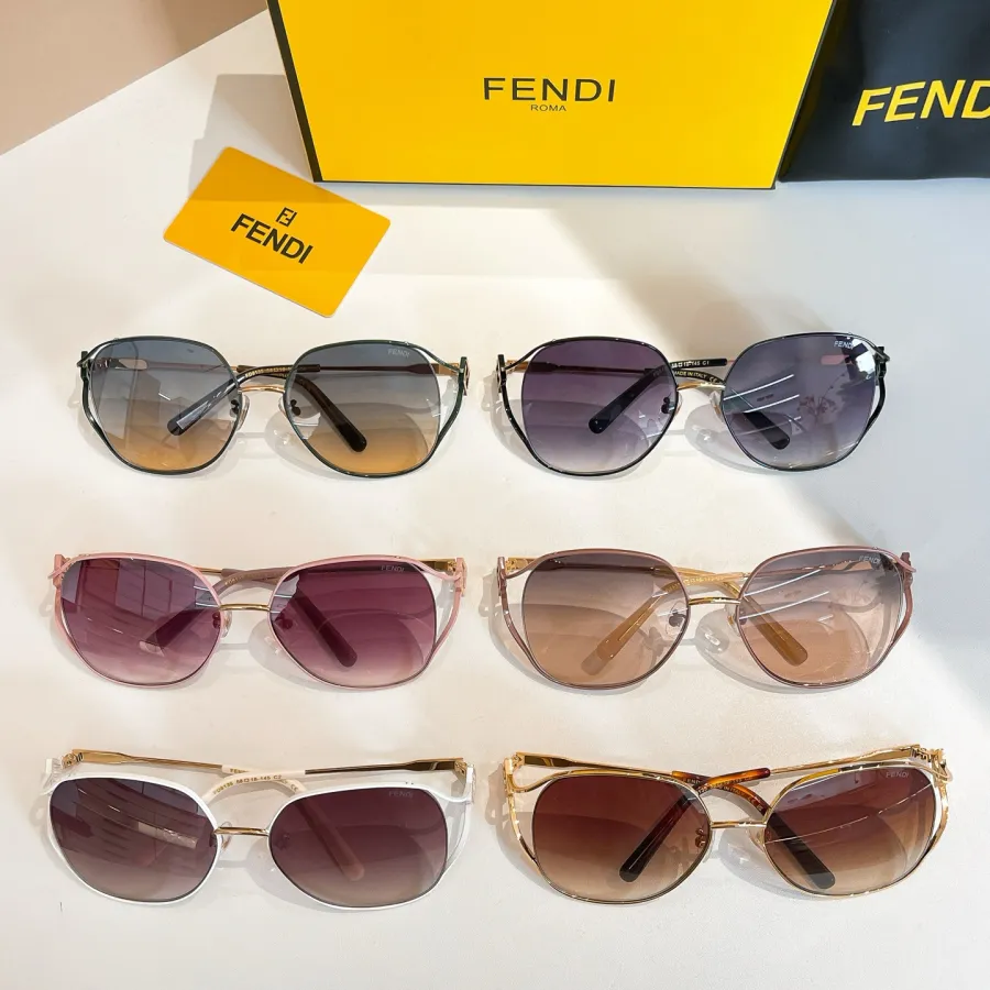 Fendi glasses green/eggplant/pink/brown leopard/white/nude color Size 56口18-145