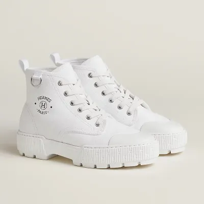 HERMES Itineraire White ankle boots