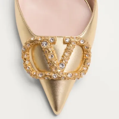 VALENTINO Sheepskin heels with back trim (8cm high heel)