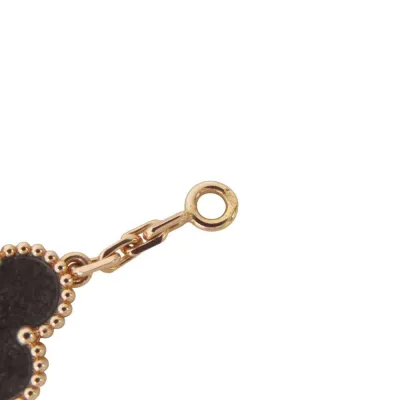 Van Cleef & Arpels Vintage Alhambra Necklace 20 motifs 2023 Holiday Collection