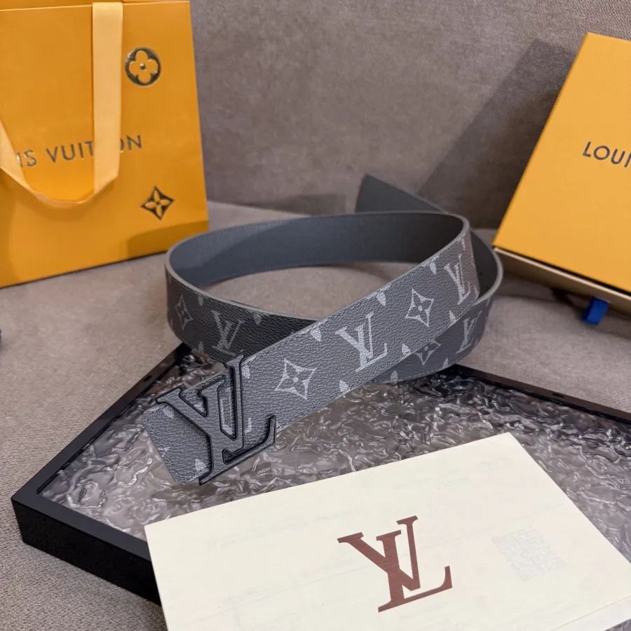 Louis Vuitton Men's LV Buckle Belt In Grey Monogram Canvas With Black/Silver Hardware 40mm