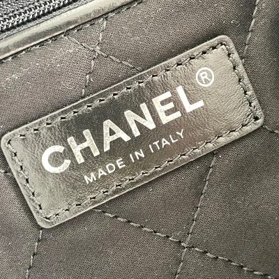 Chanel 22bags Silver / Grey Shoulder Bags