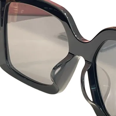 Miu Miu square frame glasses black/pink/leopard color Size 56口17-140