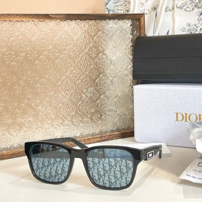 DIOR wayfarer glasses black color with dior logo print Size 58口20-145