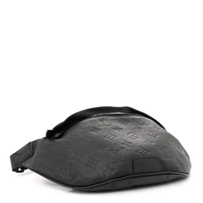 Louis Vuitton Shadow Discovery Bumbag MM Black Monogram Calfskin Leather Black Hardware