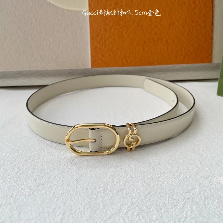 Gucci Women's Oval Belt In Red/White/Black Smooth Calfskin With Gold/Silver Hardware 25mm