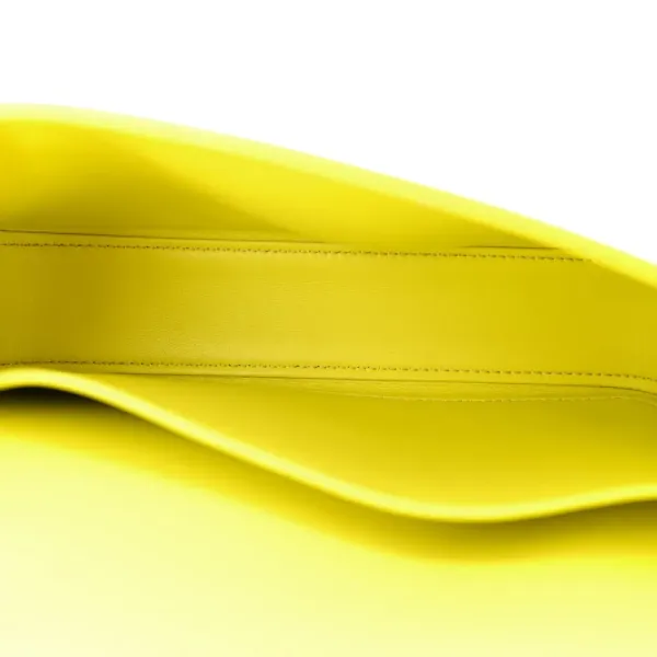 Celine Small Cuir Triomphe Chain Shoulder Bag Anis Shiny Calfskin Leather Gold Hardware - Image 7