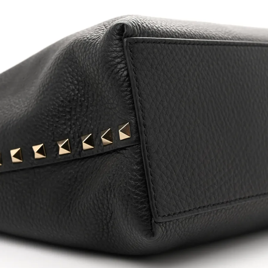 Valentino Garavani Medium Rockstud Tote Black/Rose Quartz Grainy Calfskin Leather Gold Hardware