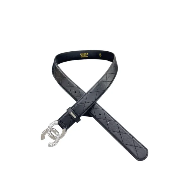 Chanel Women's CC Belt In Black/White/Beige/Red Lambskin With Gold/Silver Hardware 30mm - Image 2