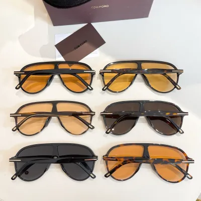 Tom Ford Pilot glasses leopard tawny/black tawny/black brown/leopard apricot/leopard sepia/black color Size 65口5-140