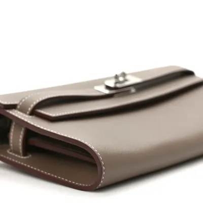 Hermès Kelly Wallet To Go Etoupe Evercolor Leather Palladium Hardware