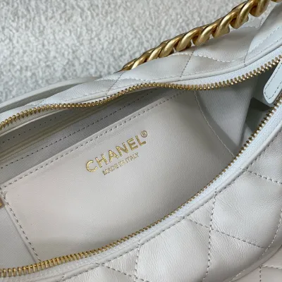 Chanel Quilted Lambskin Leather White /Black Shoulder Bags