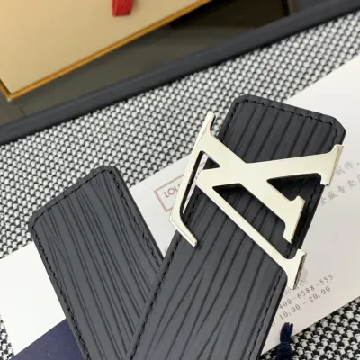 Louis Vuitton Men's Epi Reversible Belt In Black Calfskin With Silver/Black Hardware 40mm