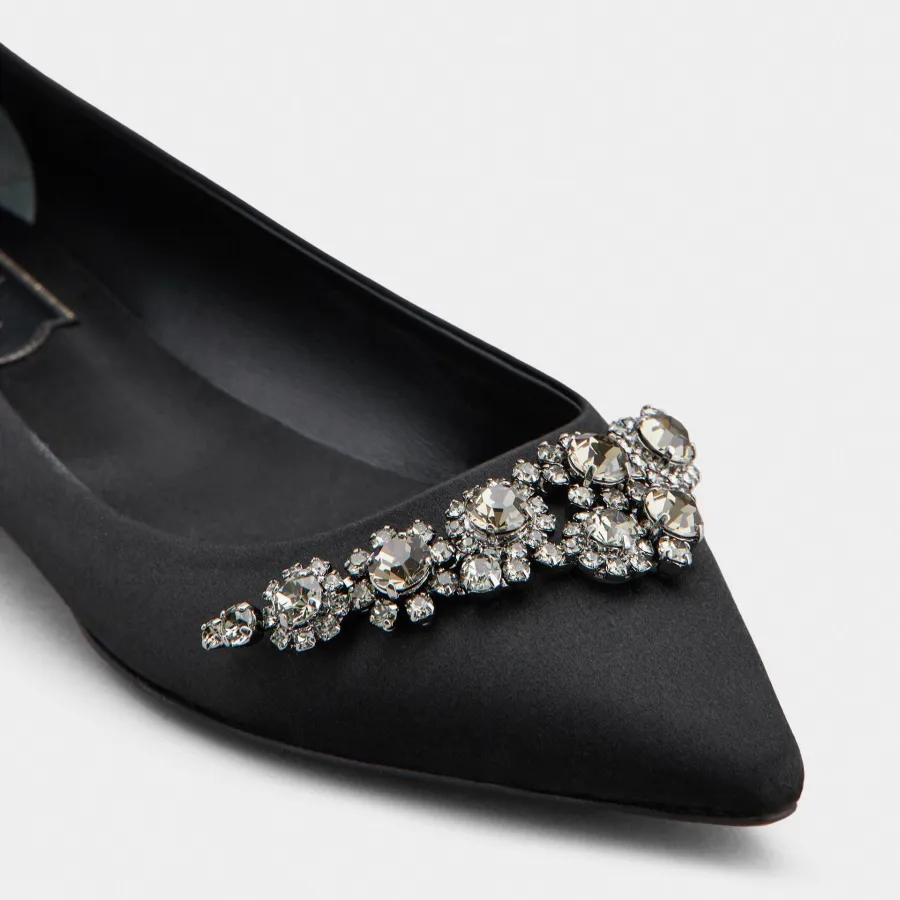 Roger Vivier Efflorescence Ballerinas In White/Black Satin With Crystal Flowers Buckle (Heel Height 1cm)