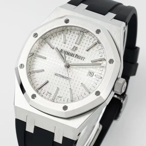 AUDEMARS PIGUET-ROYAL OAK-REF.15400ST.OO.1220ST.02-41MM - Image 3