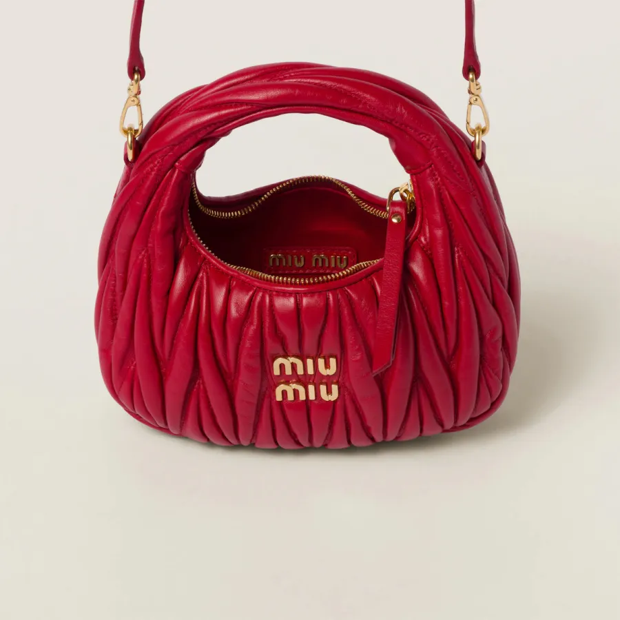 Miu Miu Wander Matelassé Quilted Lambskin Leather handbag Red Crossbody Bags