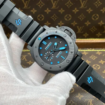 PANERAI-SUBMERSIBLE-PAM01616-47MM-Carbon Fibe