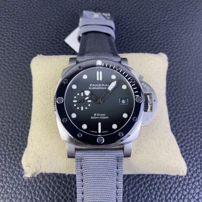 PANERAI-SUBMERSIBLE-PAM01288-44mm