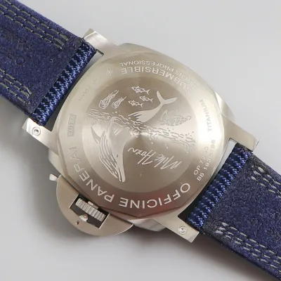 PANERAI-SUBMERSIBLE-PAM00985-47MM-Mike Horn Signature Limited Edition-3