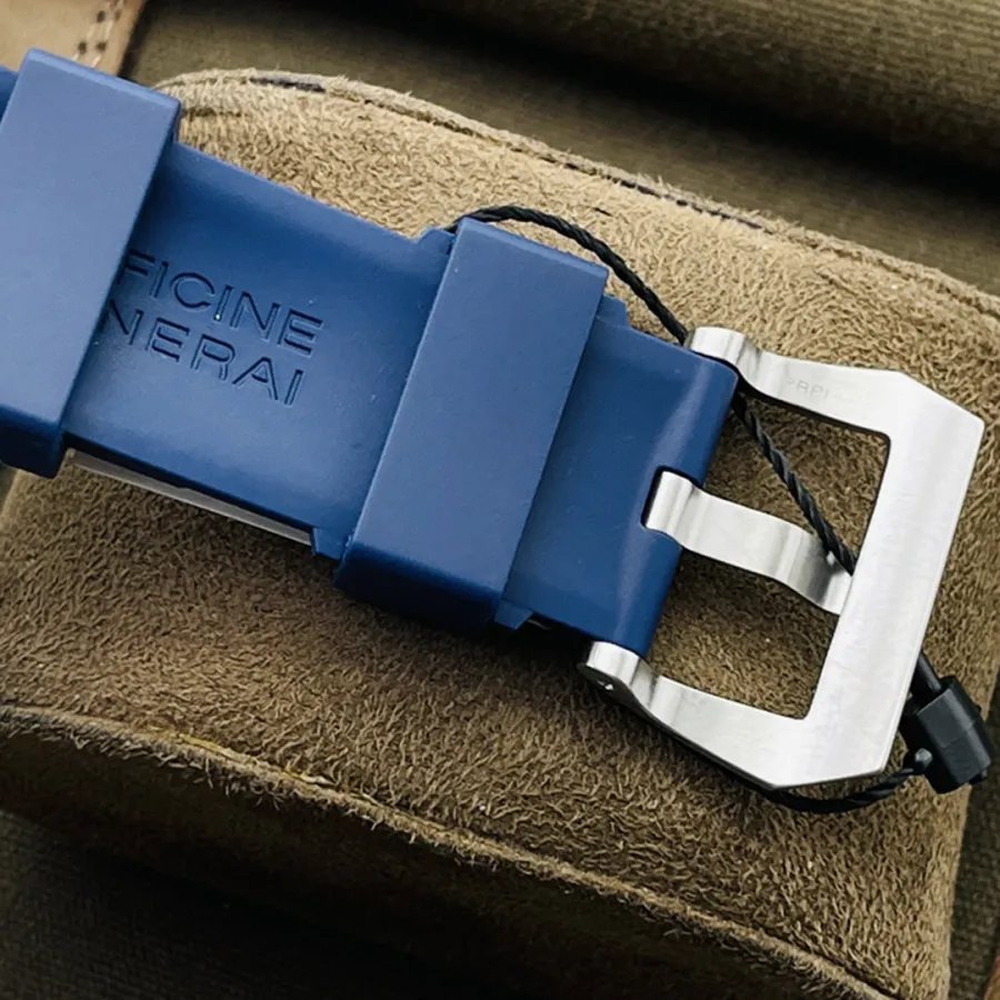 PANERAI-SUBMERSIBLE-PAM00959-42MM