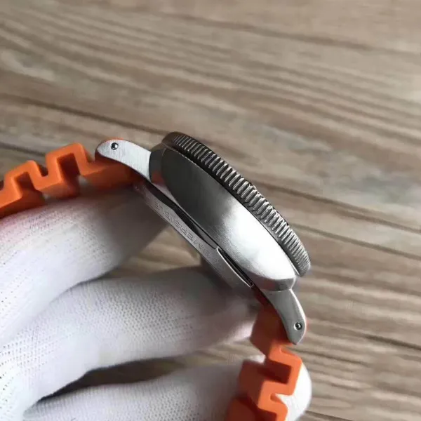 PANERAI-SUBMERSIBLE-PAM01389-47mm - Image 6