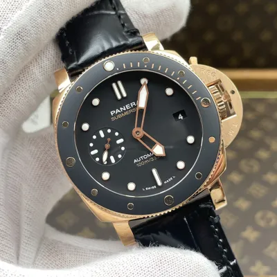PANERAI-SUBMERSIBLE-PAM00974-42MM