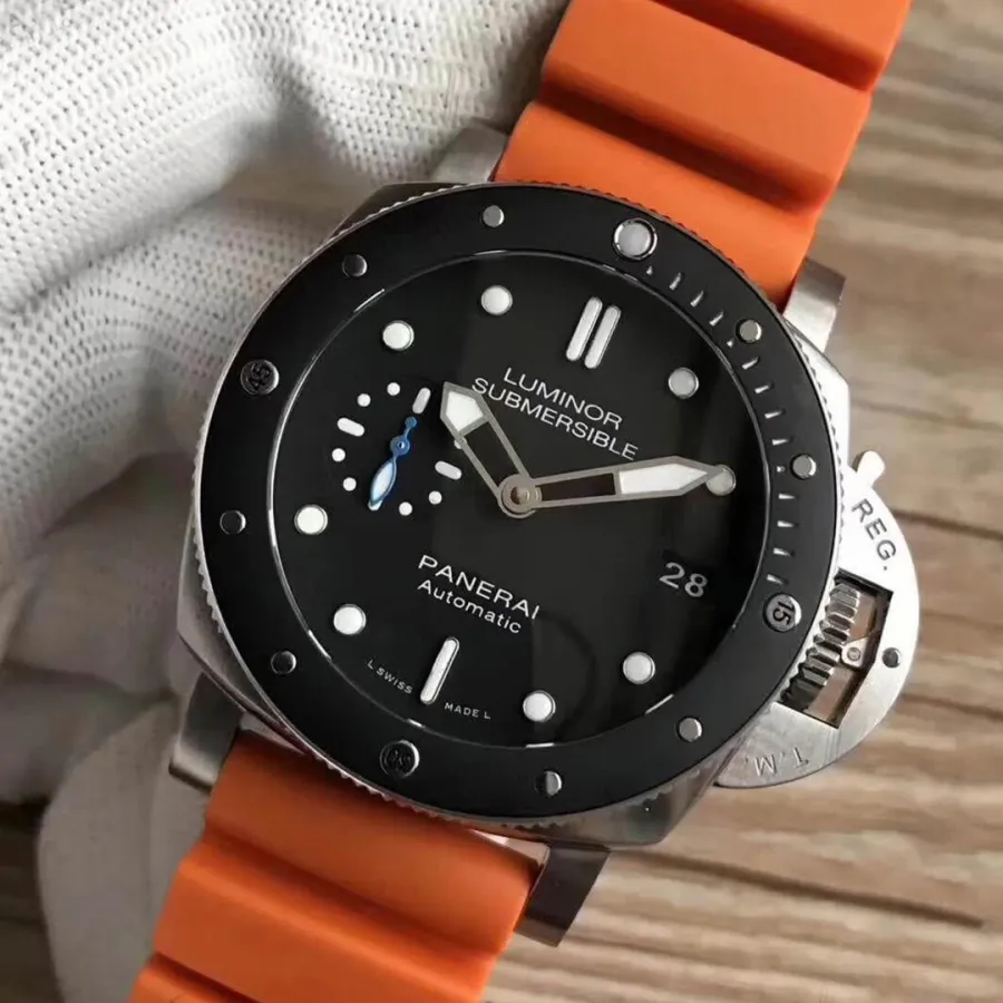 PANERAI-SUBMERSIBLE-PAM01389-47mm