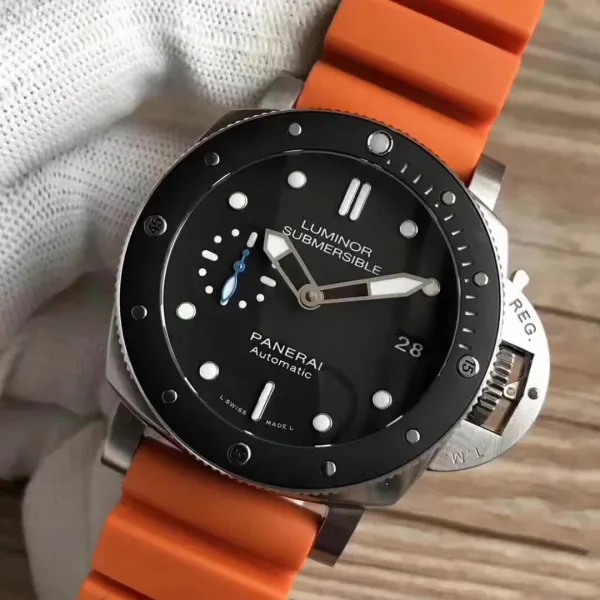 PANERAI-SUBMERSIBLE-PAM01389-47mm - Image 3