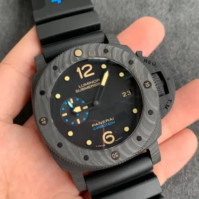 PANERAI-SUBMERSIBLE-PAM00616-47MM