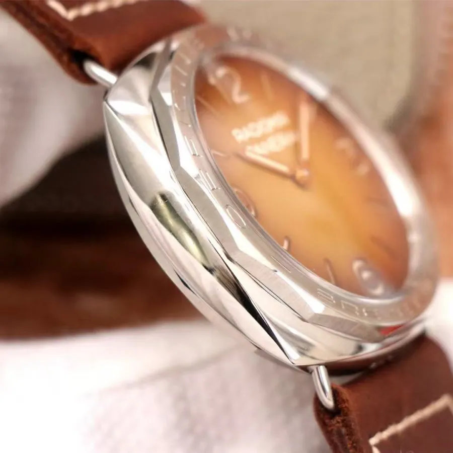 PANERAI-RADIOMIR-PAM00687-47MM