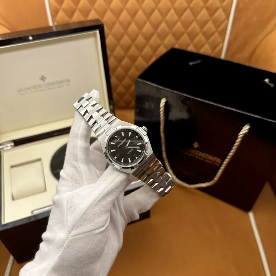 VACHERON CONSTANTIN-OVERSEAS-47040B01A-9094-41mm