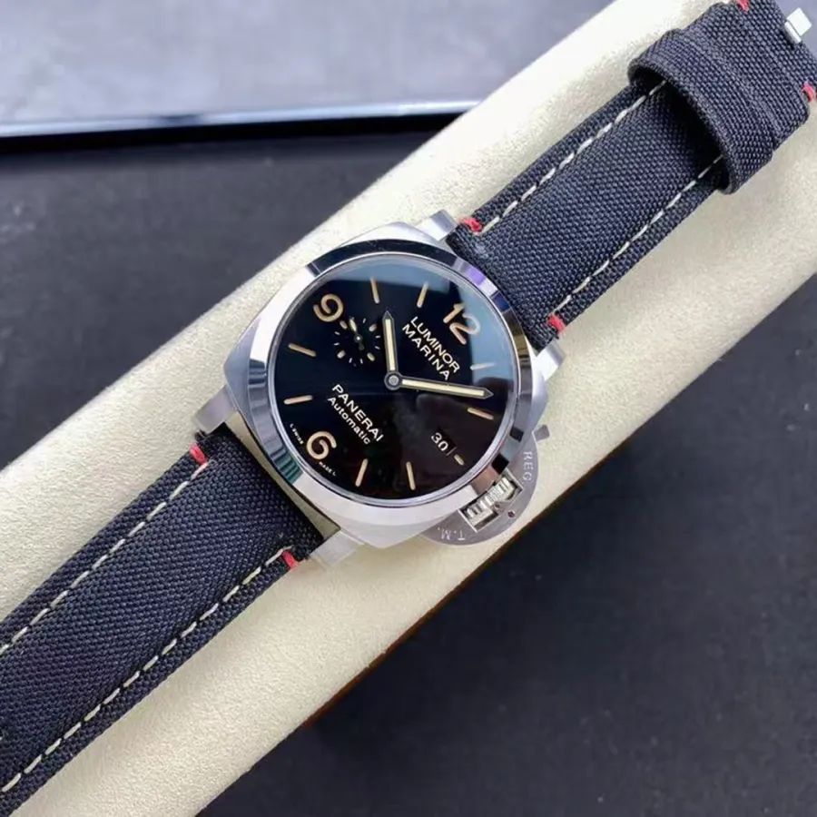 PANERAI-LUMINOR-PAM01025-44mm