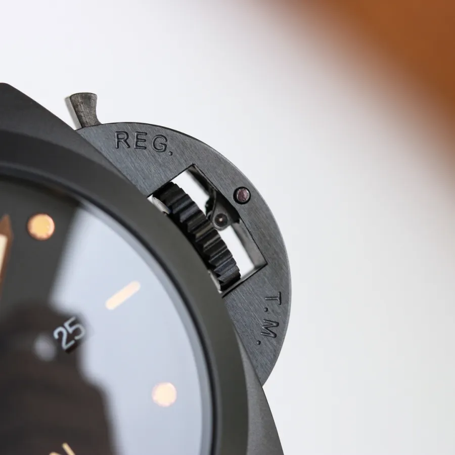 PANERAI-LUMINOR-PAM00661-44MM