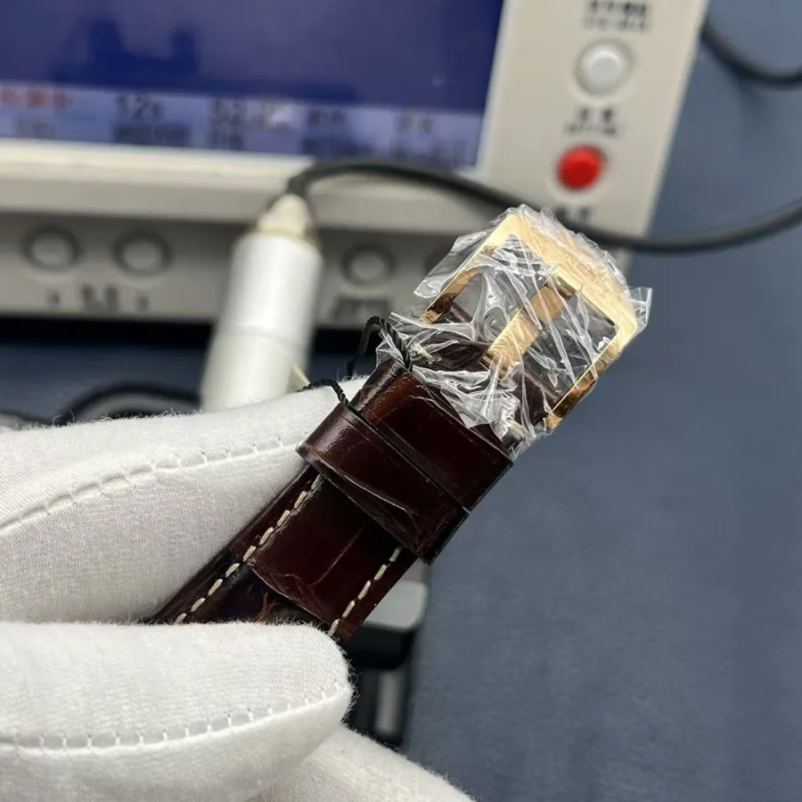 PANERAI-LUMINOR-PAM01042-42mm