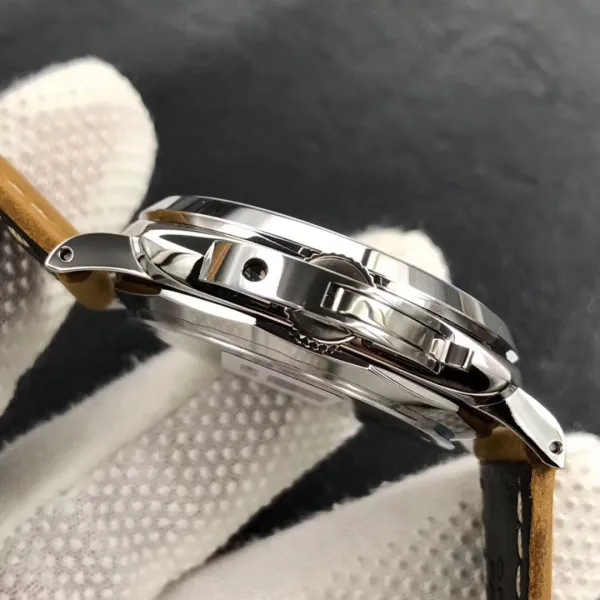 PANERAI-LUMINOR-PAM00719-47MM - Image 6