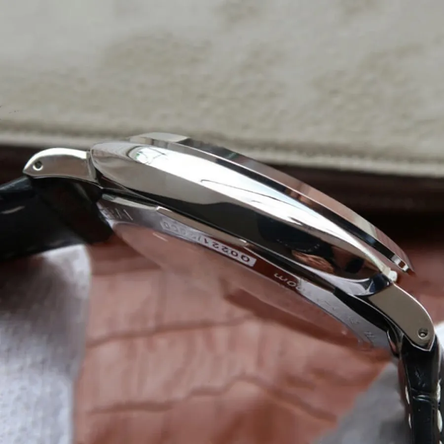 PANERAI-RADIOMIR-PAM00572-45MM