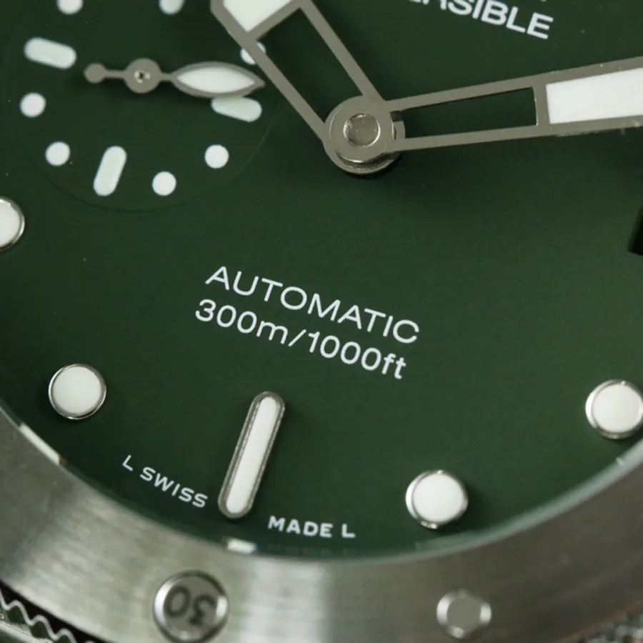 PANERAI-SUBMERSIBLE-PAM1055-42MM