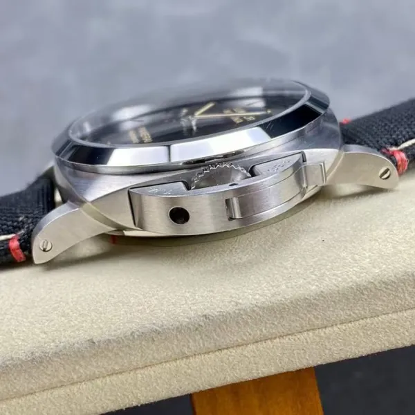 PANERAI-LUMINOR-PAM01025-44mm - Image 6