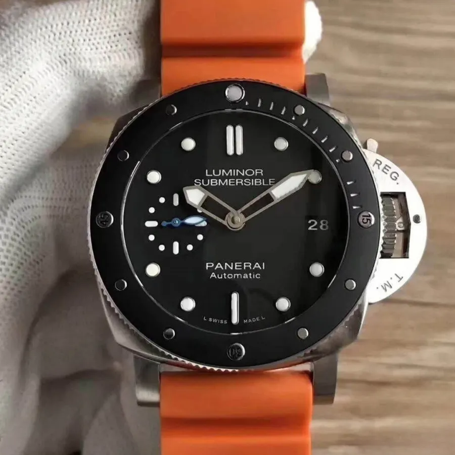 PANERAI-SUBMERSIBLE-PAM01389-47mm