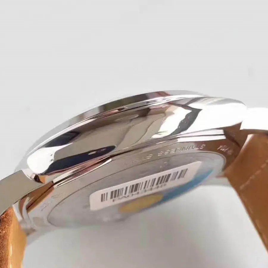 PANERAI-RADIOMIR-PAM00690-47mm