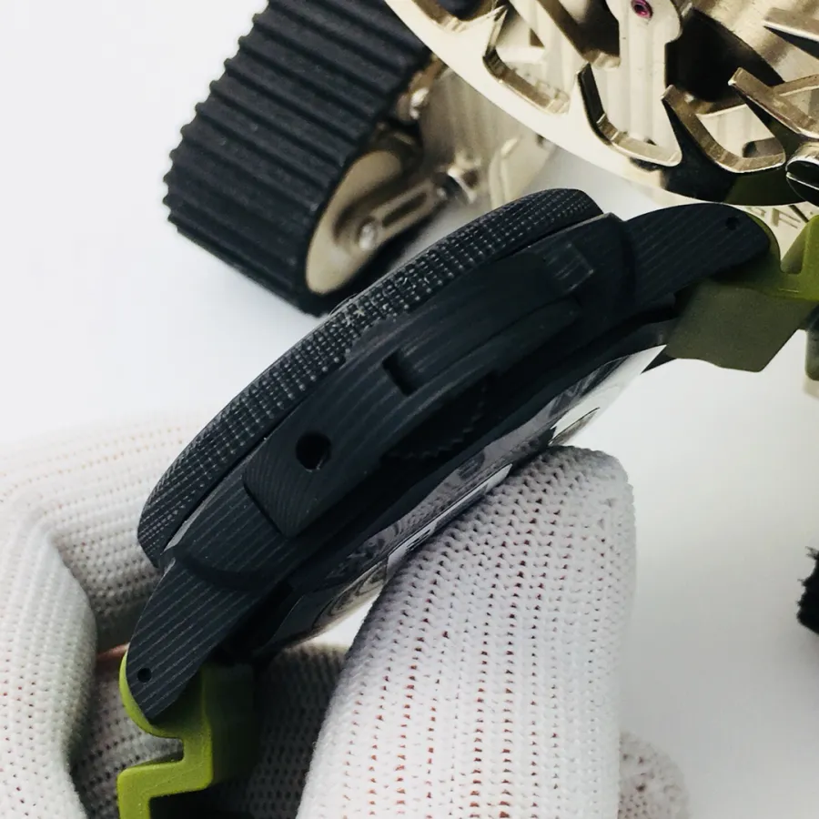 PANERAI-SUBMERSIBLE-PAM00961-45MM