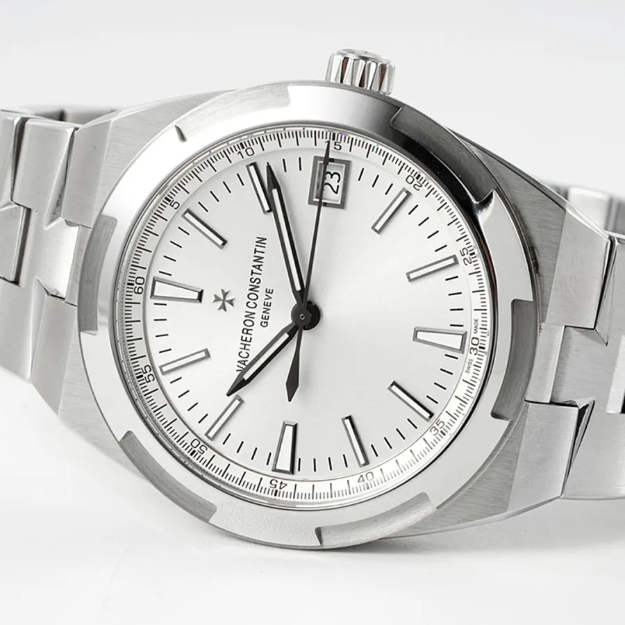 VACHERON CONSTANTIN-OVERSEAS-4500V110A-B126-41mm