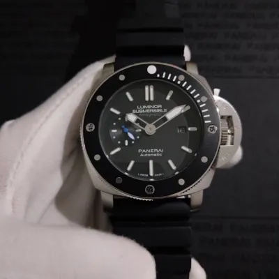 PANERAI-SUBMERSIBLE-PAM01389-47MM
